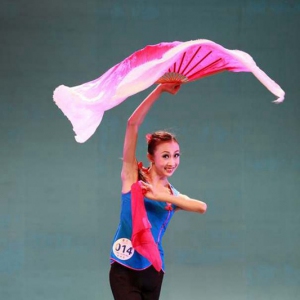 见过这么优美俏丽的胶州秧歌吗？美死了！