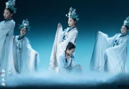 以身为笔，榫卯入舞 ——舞剧《永乐未央》的文物拟人化与东方美学转译 ... ... ...